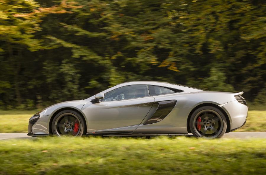  McLaren 650S 2014 года  (UK) (фото 10 из 20)